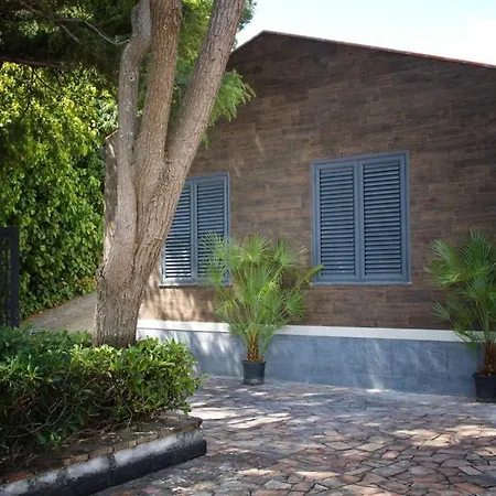 Belvedere לינה וארוחת בוקר 3*
